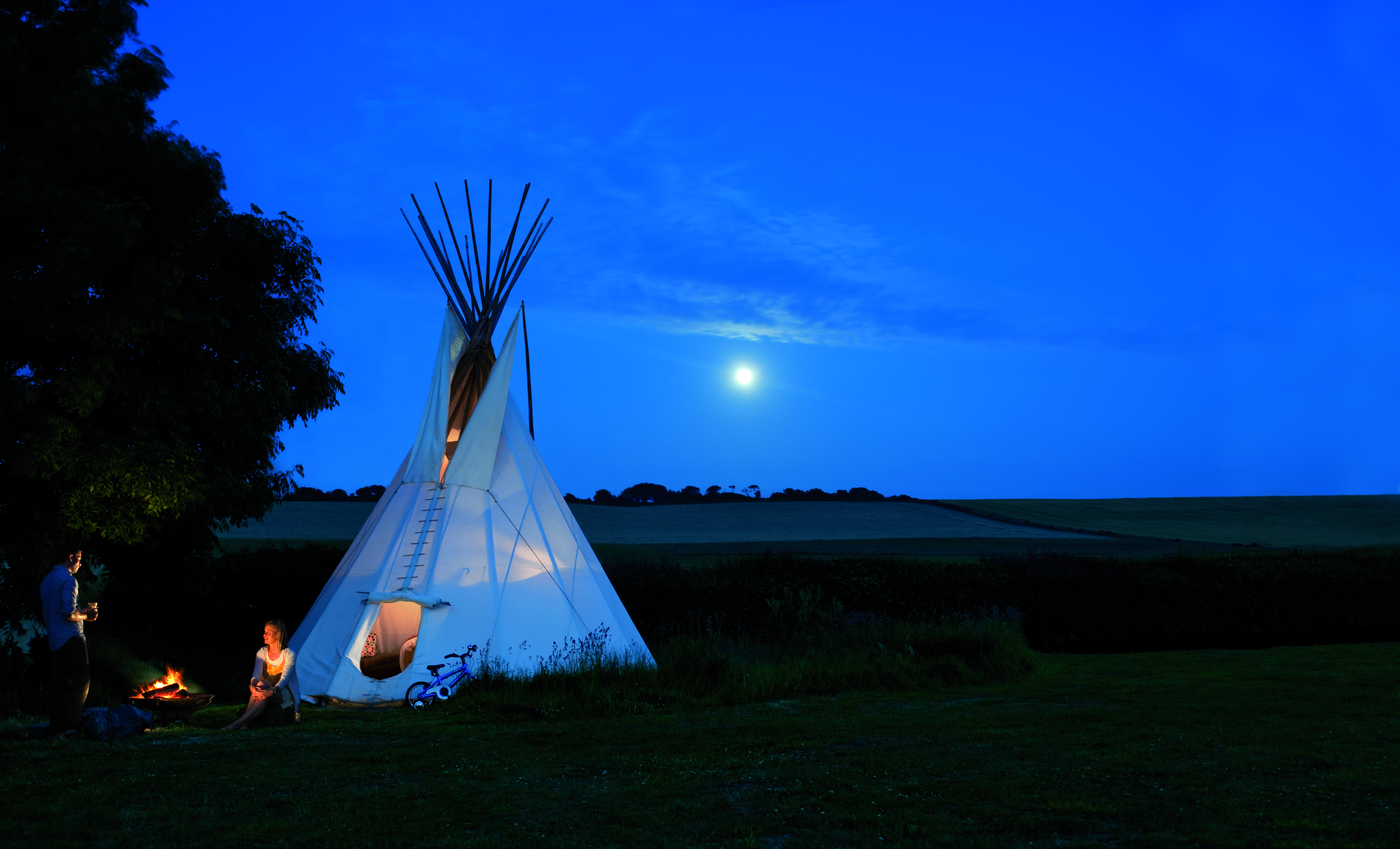teepee-landscape-30cm.jpg